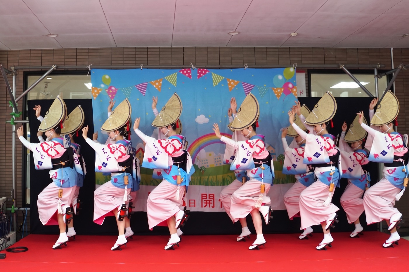 阿波おどりの様子