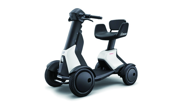 e-SNEAKERの車両