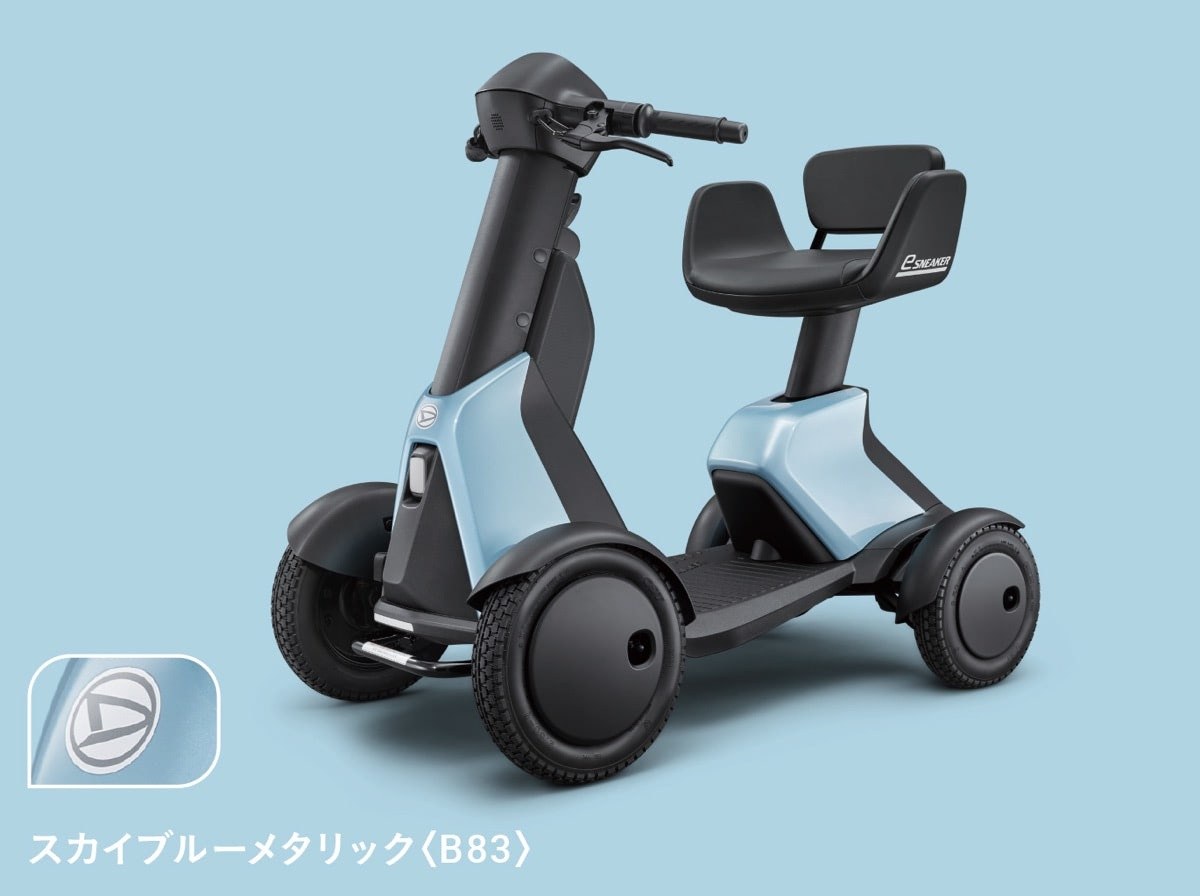 ダイハツの歩行領域モビリティ e-SNEAKER